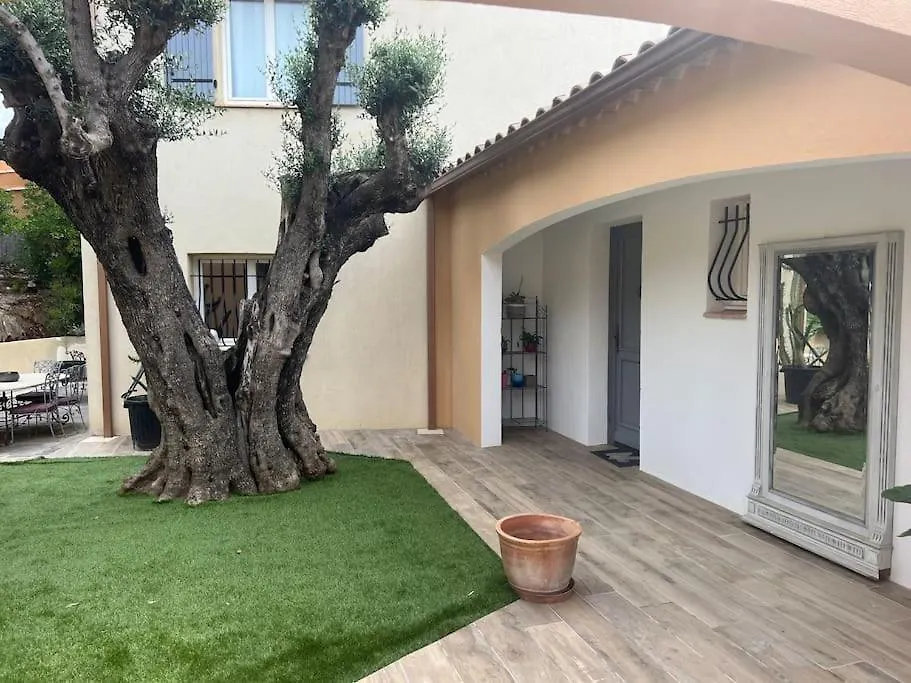 Jolie Villa Avec Vue Mer Bormes-les-Mimosas 0*,  France