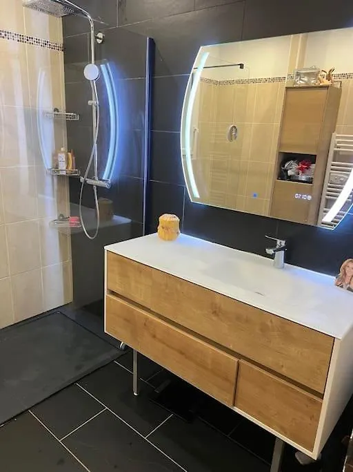 Jolie Villa Avec Vue Mer 봄레미모사